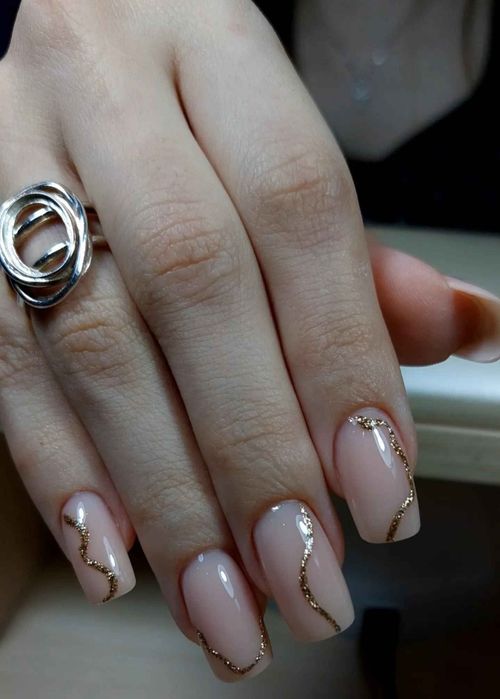 Маникюр, педикюр, наращивание ресниц,  рисунки хной