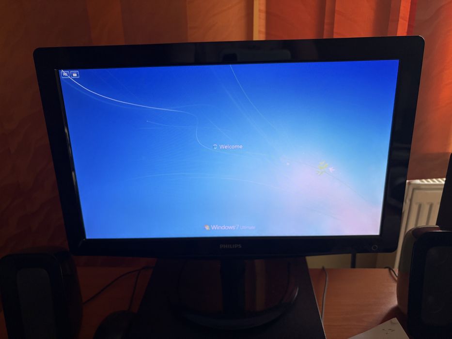 Calculator (unitate + monitor)
