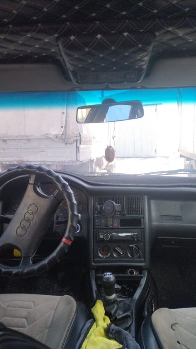 Ауди б4 на ходу состаяние отл