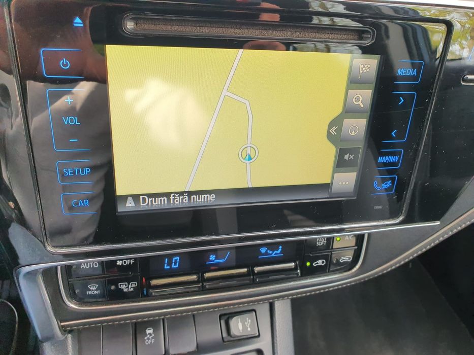 Toyota Auris Combi Hybrid