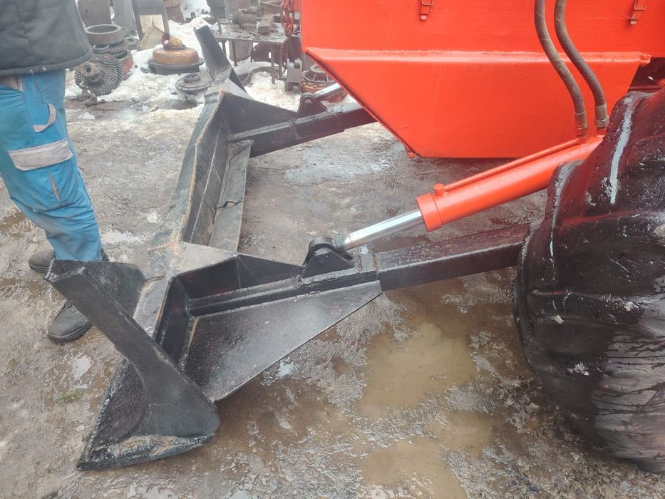 Lama spate si lama fata