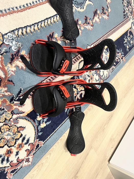 Крепления  для сноуборда Burton