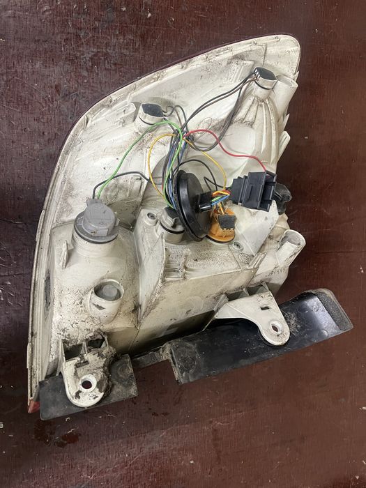 Десен стоп Skoda Superb