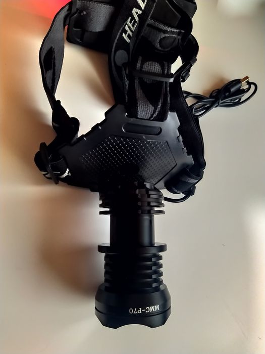 XHP70.2 v2 - Lanterna foarte puternica de cap cu NEW LED QUADCORE NOU