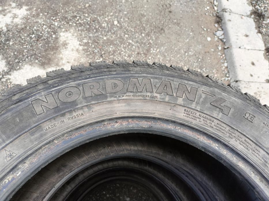 Продам шины б/у размер 215/60/16