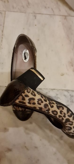 Обувки от естествена кожа ,с животински принт!