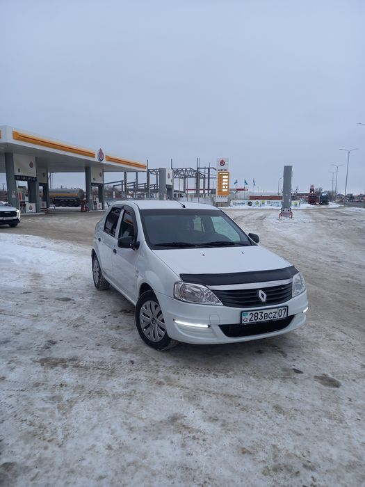 Рено Логан автомат