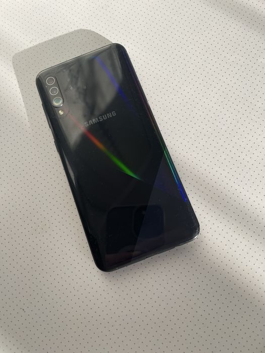 Продам самсунг а30s