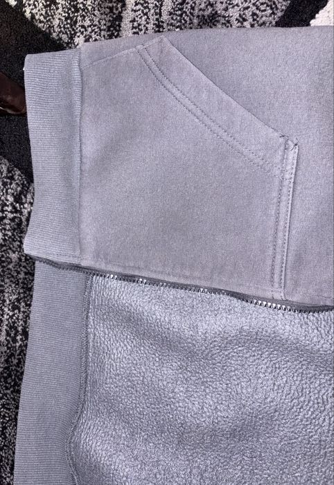 Bluza cu fermoar FSBN
