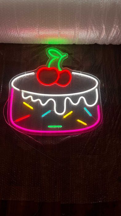 Неоновые вывески