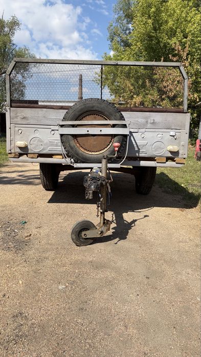 Прицеп продам заводской
