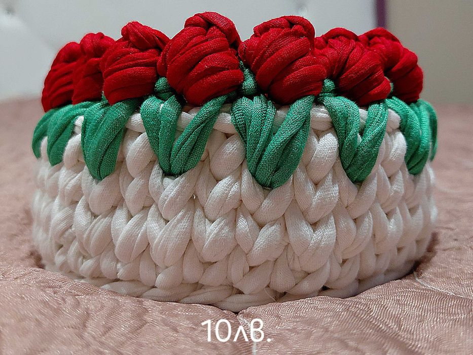 Ръчно изплетени панери