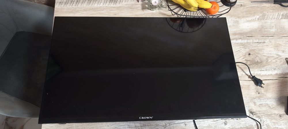 Телевизор Crown 32fb22 -32"