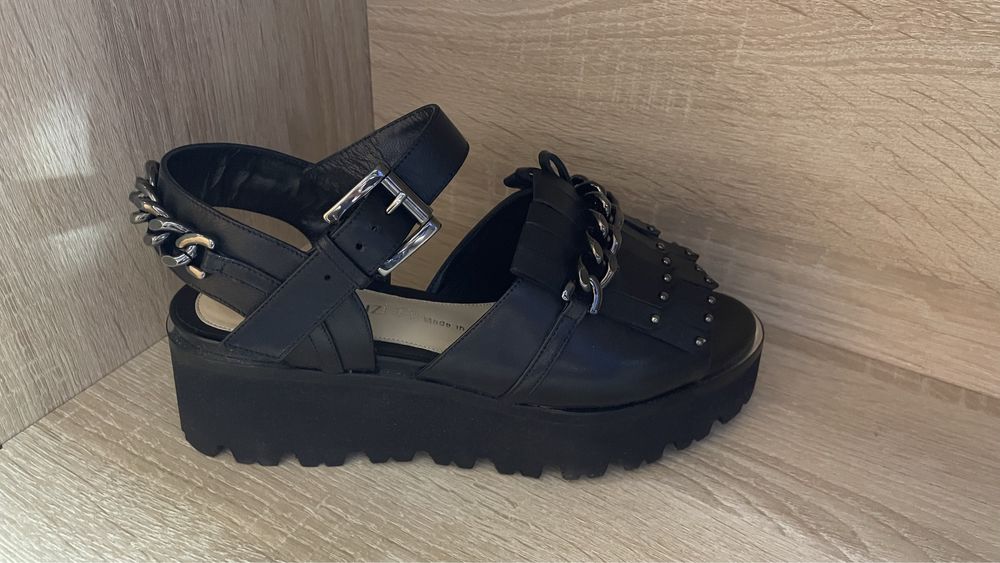 Босаножки женские