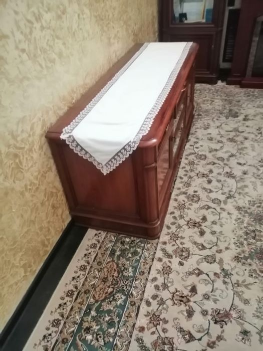 Продам тумбу под ТВ комод
