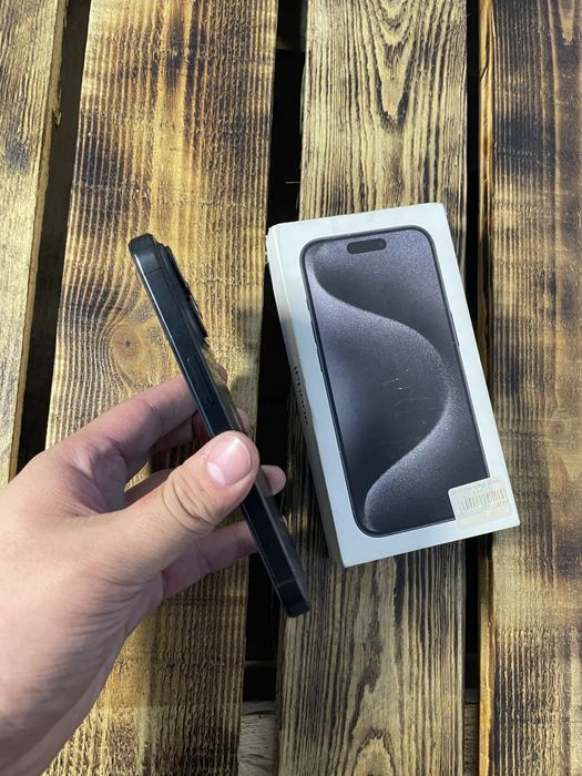 Продам iPhone 15 pro