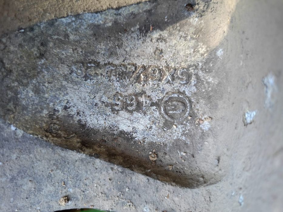 Авто запчасти и аксессуары