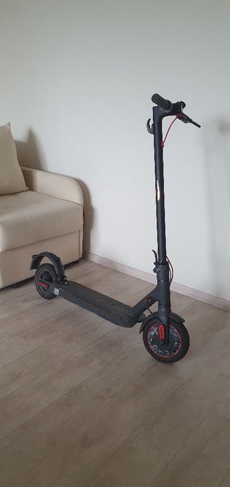 Электросамокат Xiaomi M365 PRO
