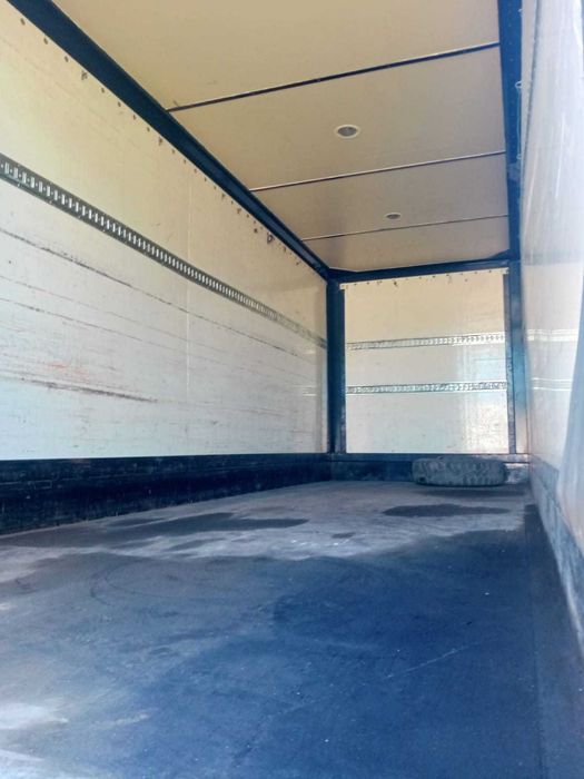 Продам термобудку Форд Карго