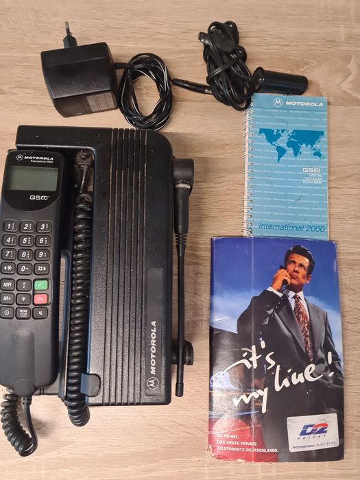 Motorola Internațional 2000