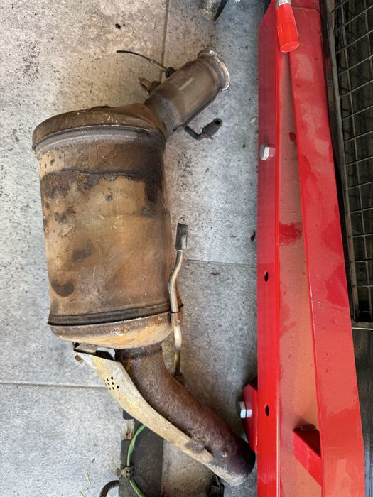 Filtru particule / catalizator Jaguar XF 2.2 diesel / 2013