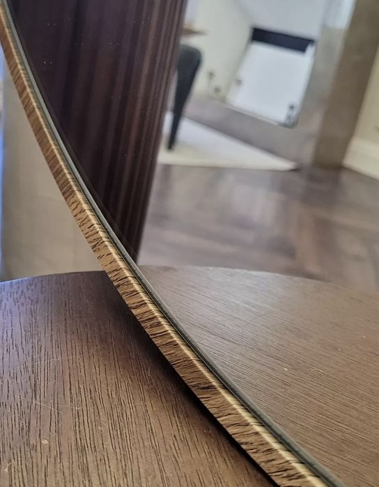 Зеркало настенное в раме