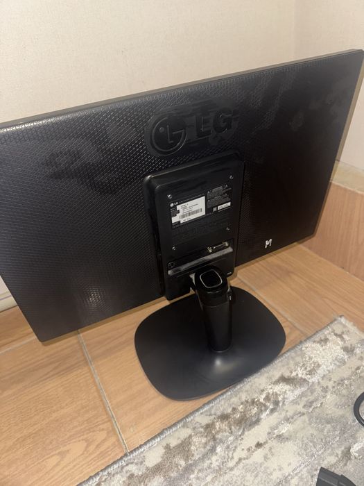 Мониторы LG в отличном состоянии