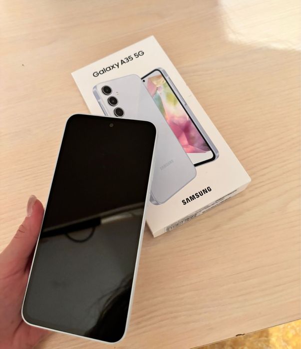 Продам samsung a 35