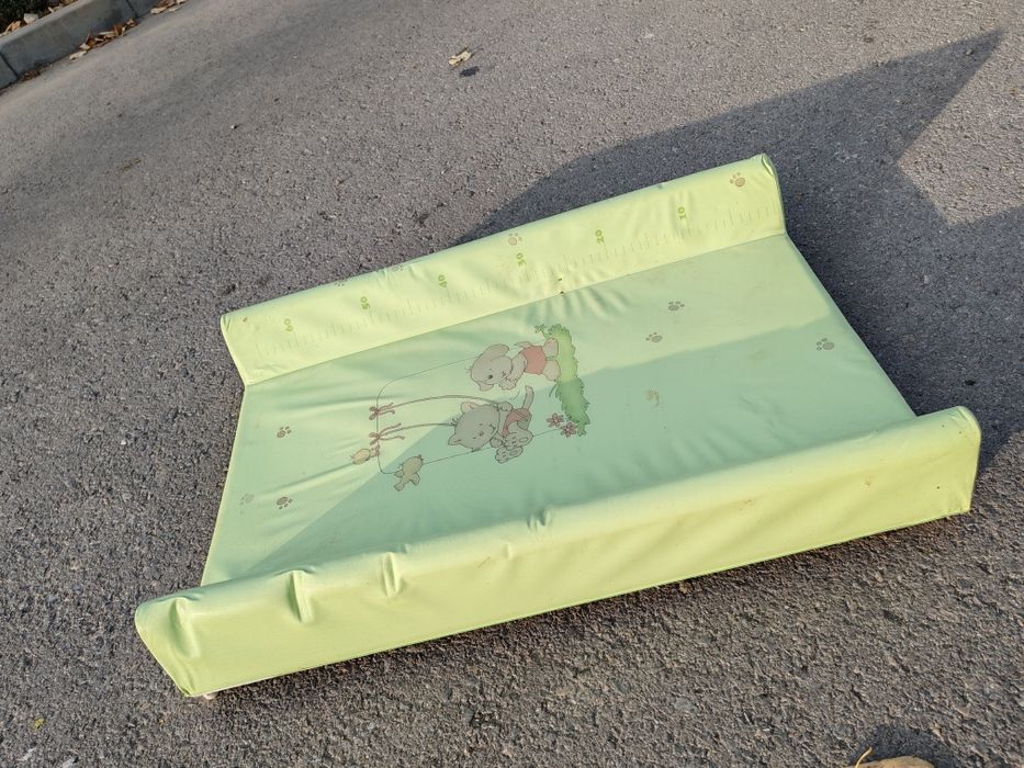 Преобувалник за бебе