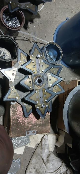 Универсальный дробилка