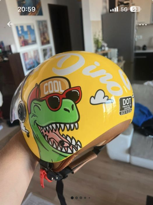 Casca moto pentru copii.