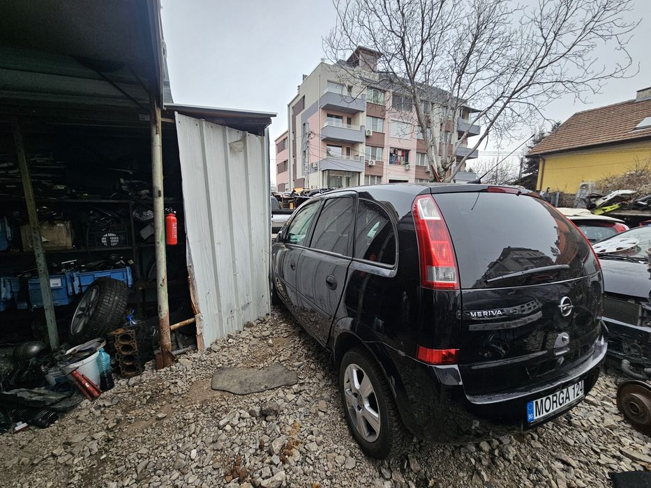 Opel meriva на части