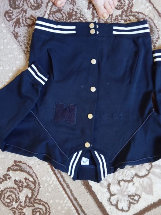 Школьные кофты продам