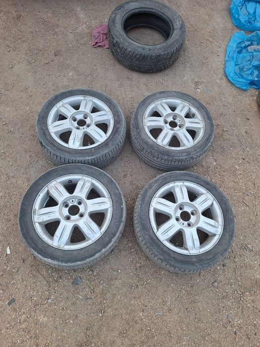 продам 4 диски оригинал от ларгуса