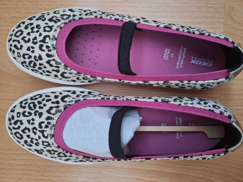 Обувки Geox 37 нови