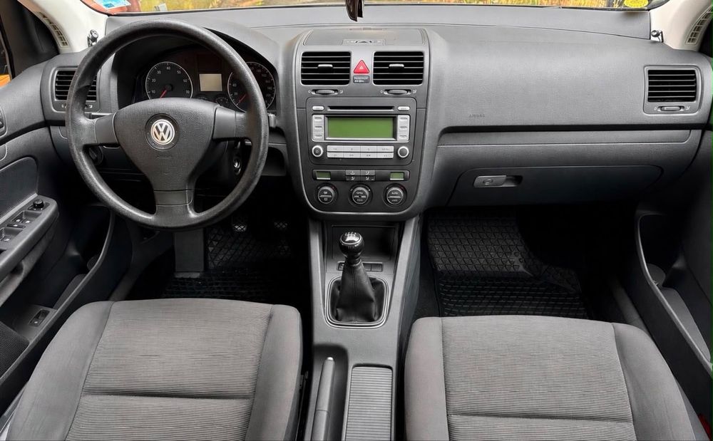 Volkswagen Golf 1.4 MPI 75.000 km
