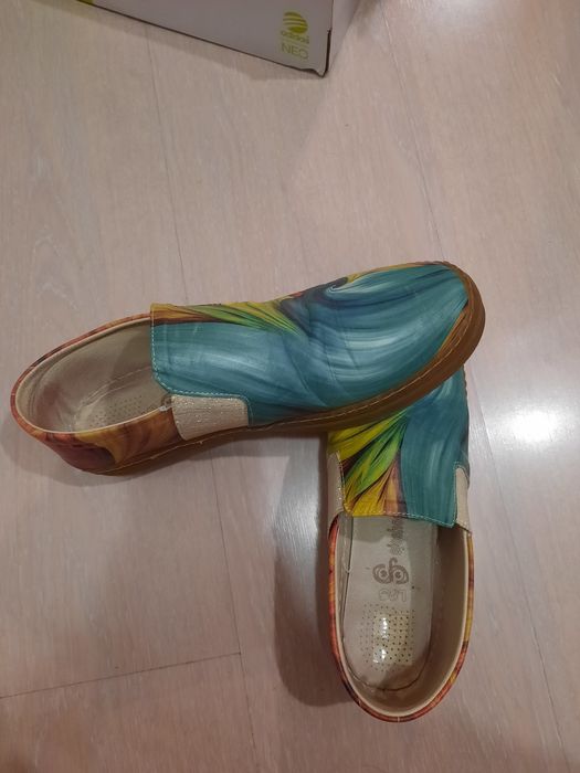 Естествена кожа обувки