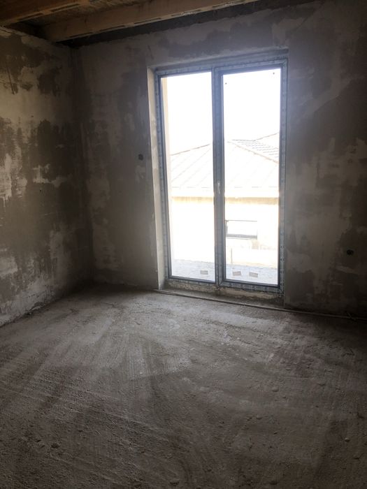 Vand casa ,Paulesti P+E