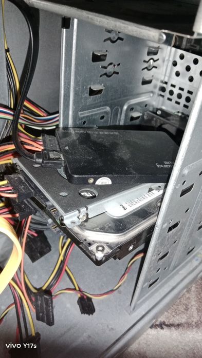 Компьютер с мониторами