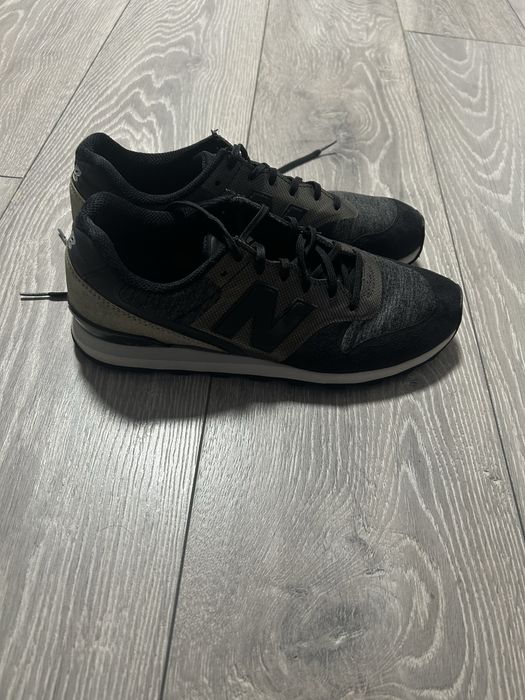 Adidasi dama New Balance 39
