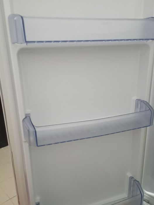 Холодильник BEKO