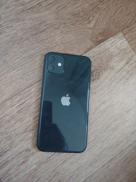 Продам Айфон 11 128 гб