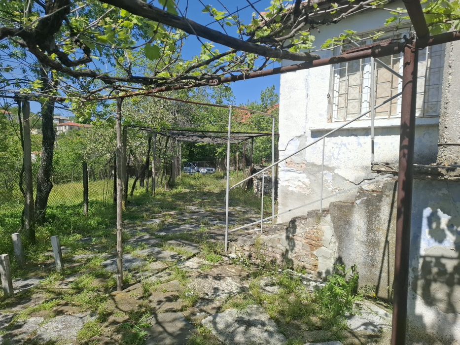 Продава се Къща в с. Камилски дол, Област Хасково - 90 кв.м за 108 €/кв.м - Снимка #1