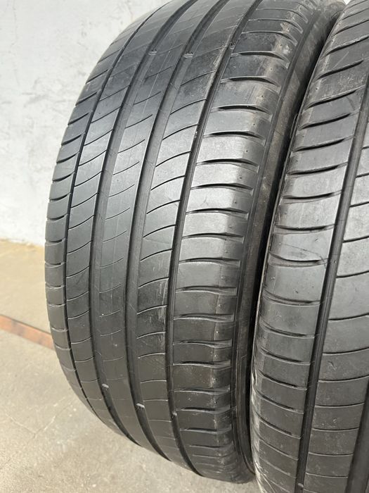 2 бр. летни гуми 235/50/18 Michelin DOT 4115 4,5 mm