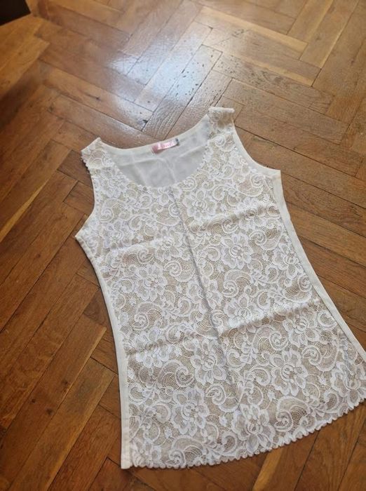 Дамски блузки 8 евро