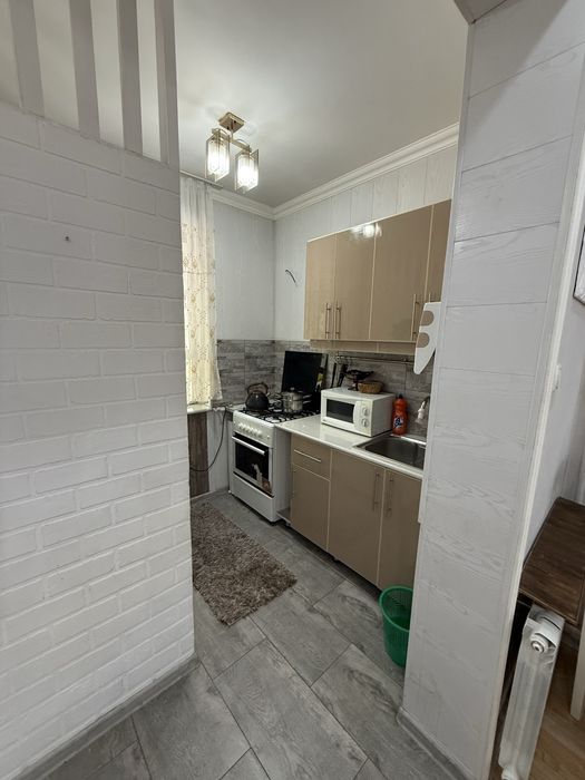 Сдается с обстан квартира, Мирабадский р-н, Куйлюк Массив 2 2/1/4 52м2