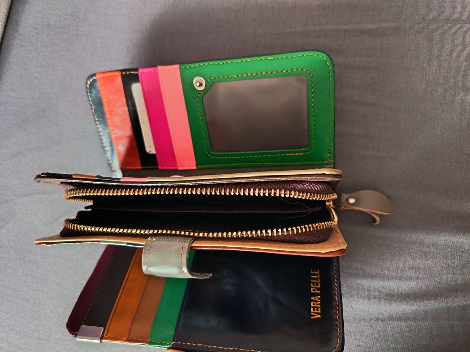 Vând portofel piele nou