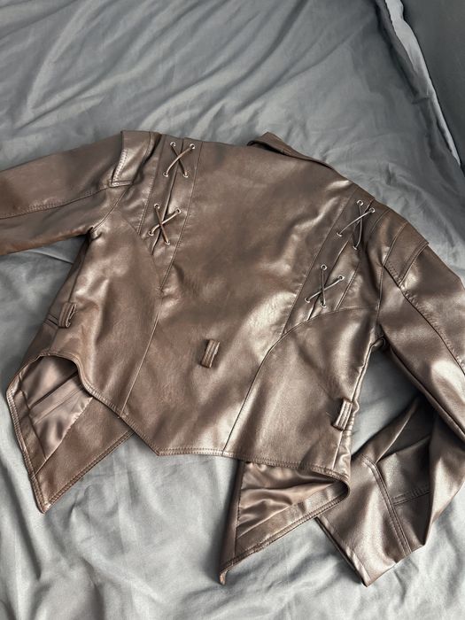 Продам куртку кожзам