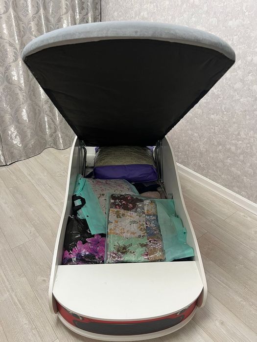 Продам детскую кровать