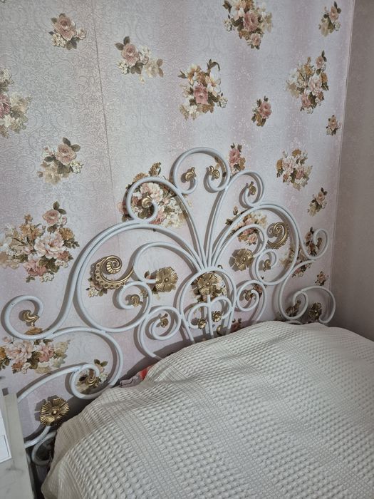 Кованая кровать для девочек